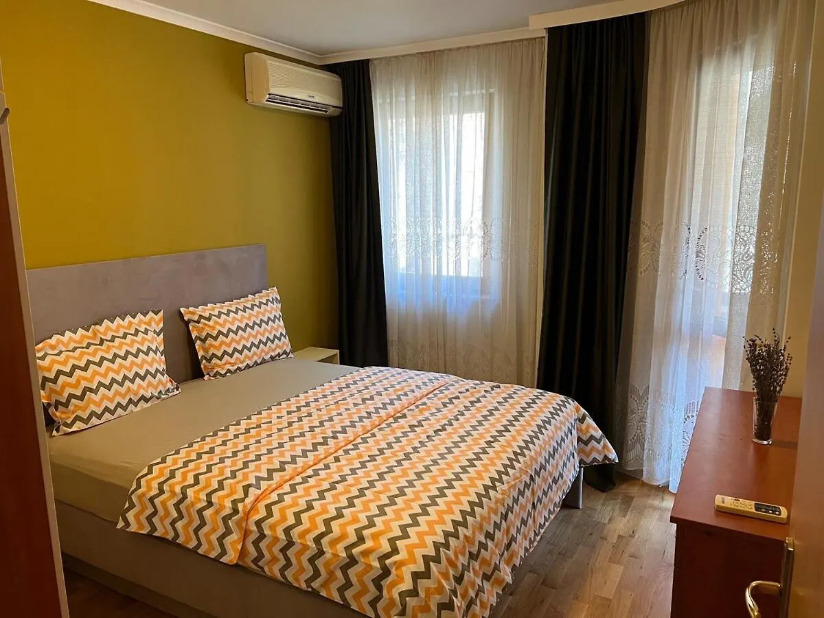 וארנה Roman Thermae Heritage Apartment With Garage בולגריה